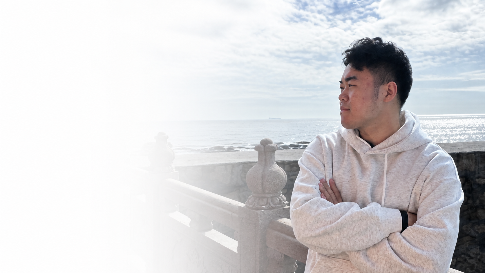 海林在海边的个人照片
